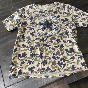 Mens Md. Converse Tee in Camo